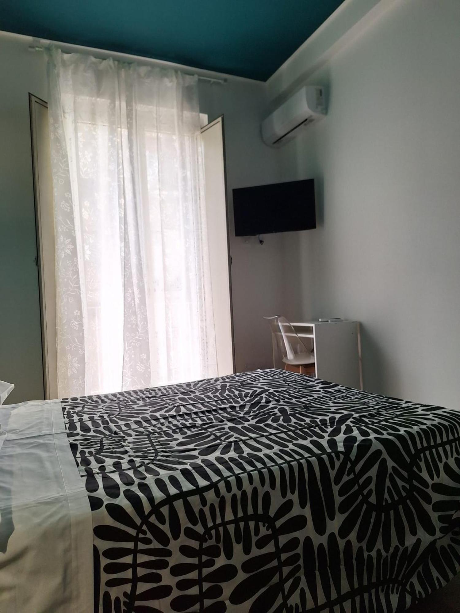 B&B Onda Marina Villa Bellini Catania Centro Екстер'єр фото